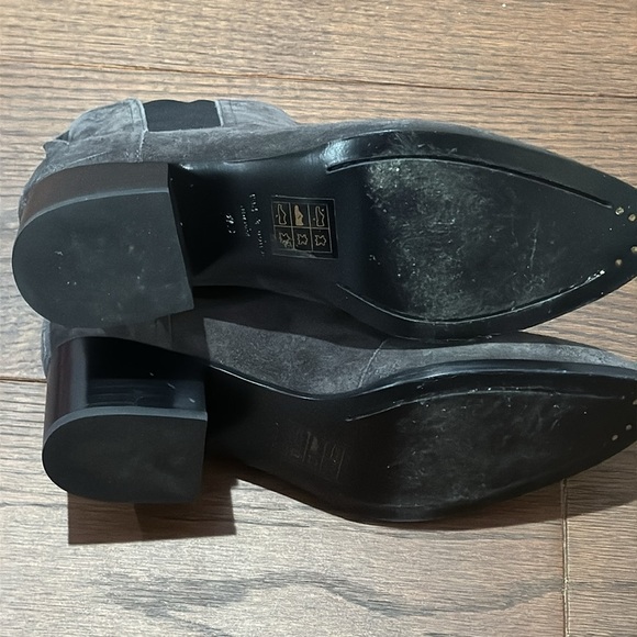Rag & Bone Women’s Grey Suede Walker Boots Size 7.5 - Picture 6 of 8